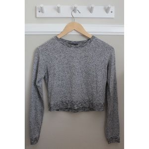 Brandy Melville - Gray Long Sleeve Top